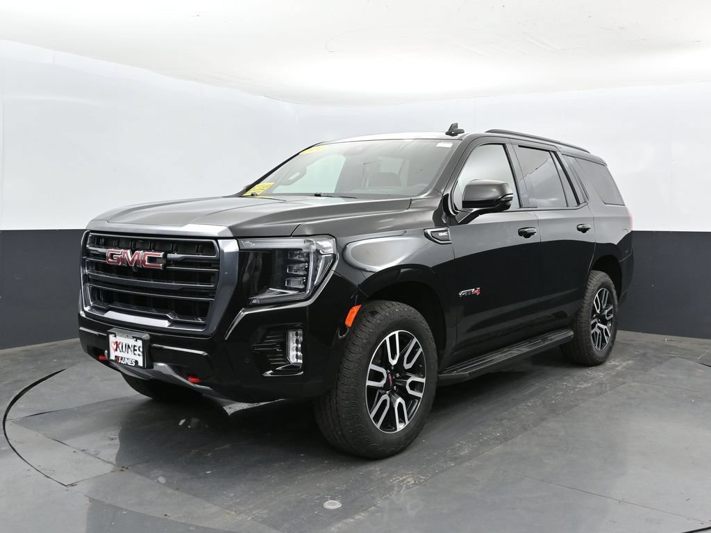 Used 2024 GMC Yukon AT4 w/ Technology Package AWD/4WD image 9
