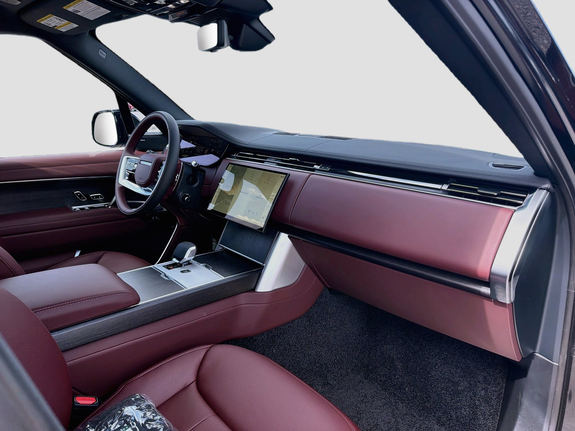 New 2026 Land Rover Range Rover SE AWD/4WD image 15