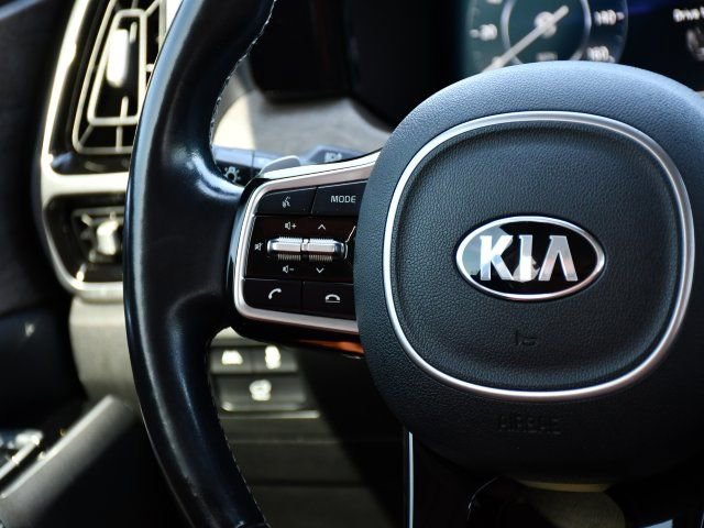 Used 2021 Kia Sorento SX Prestige image 24