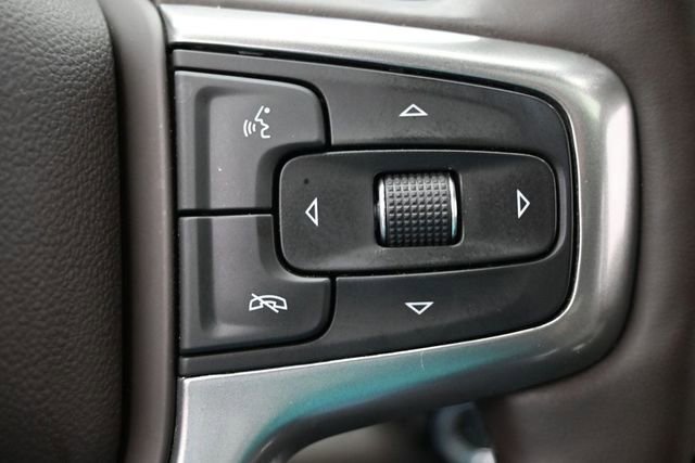 Used 2025 Chevrolet Silverado 1500 LTZ w/ LTZ Premium Package AWD/4WD image 16