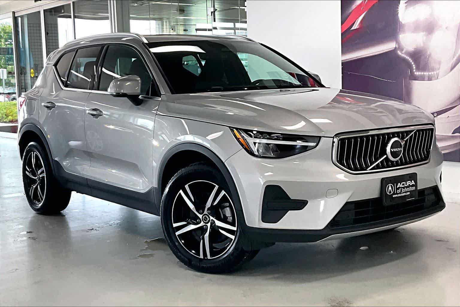 Used 2025 Volvo XC40 B5 Core AWD/4WD image 20