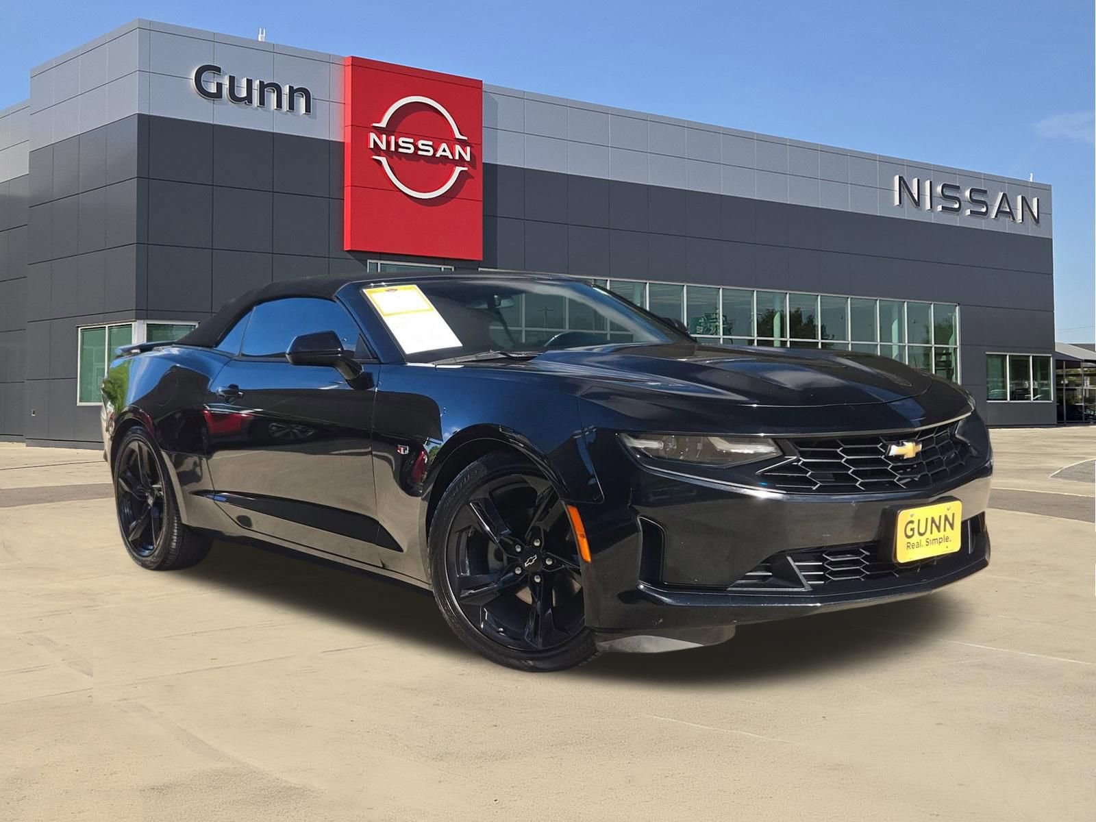 Used 2020 Chevrolet Camaro LT image 1