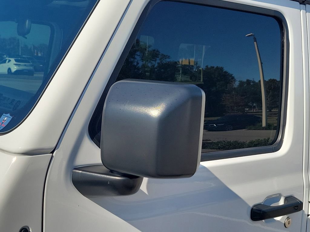 Used 2024 Jeep Wrangler Willys image 11