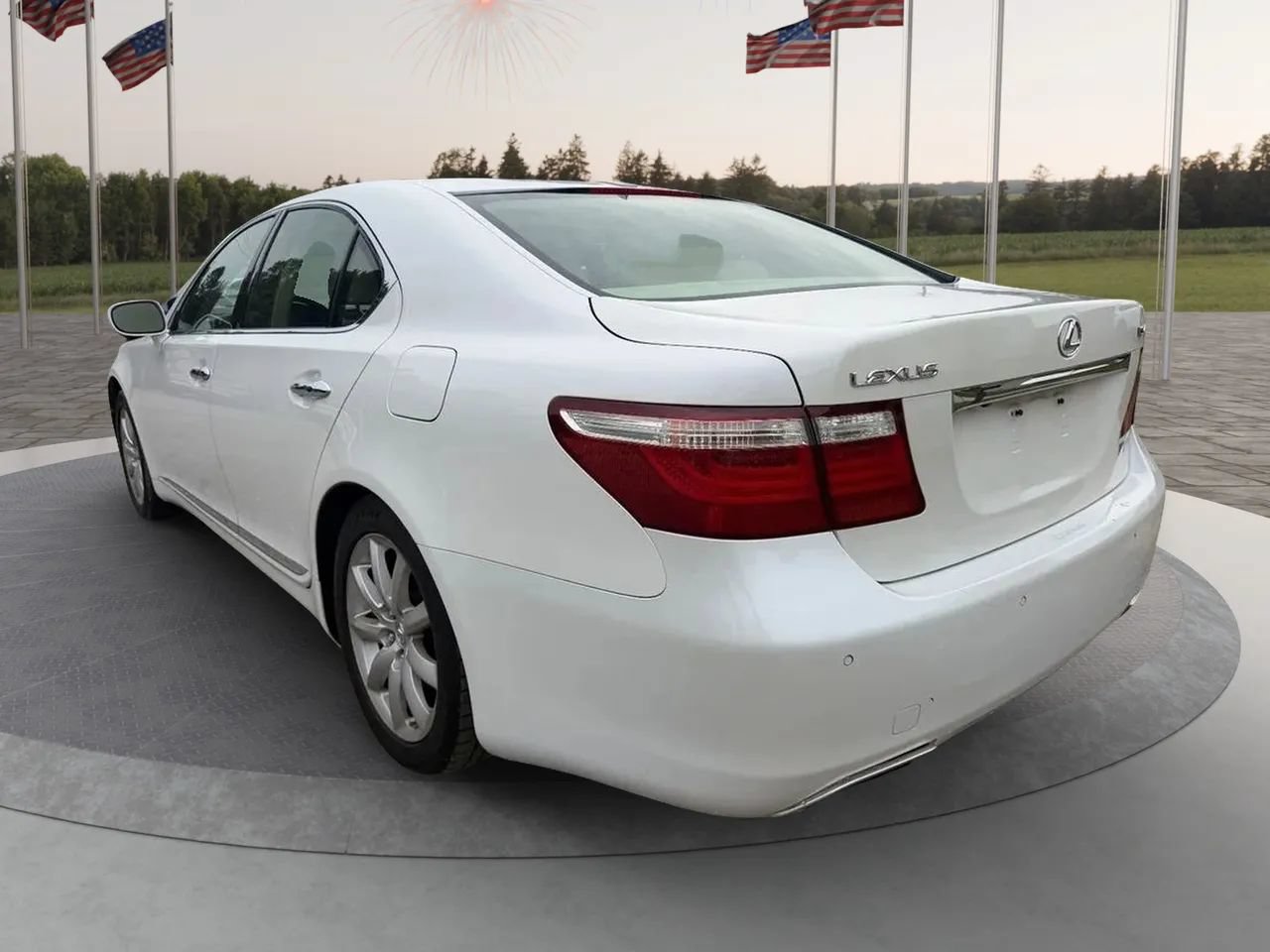 Used 2009 Lexus LS 460 w/ Comfort Pkg RWD image 3