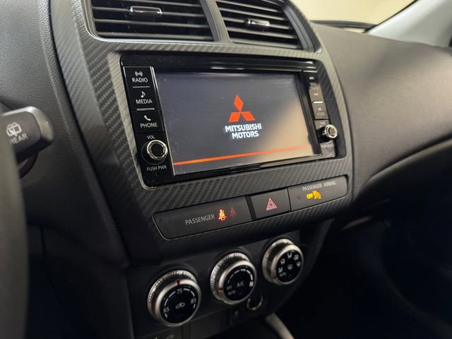 Used 2025 Mitsubishi Outlander Sport ES image 12
