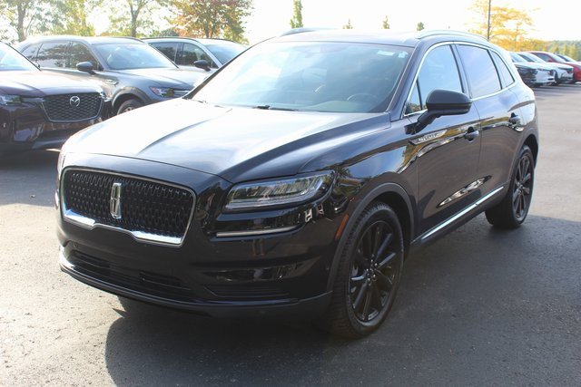 Certified 2023 Lincoln Nautilus Reserve w/ Equipment Group 201A image 10