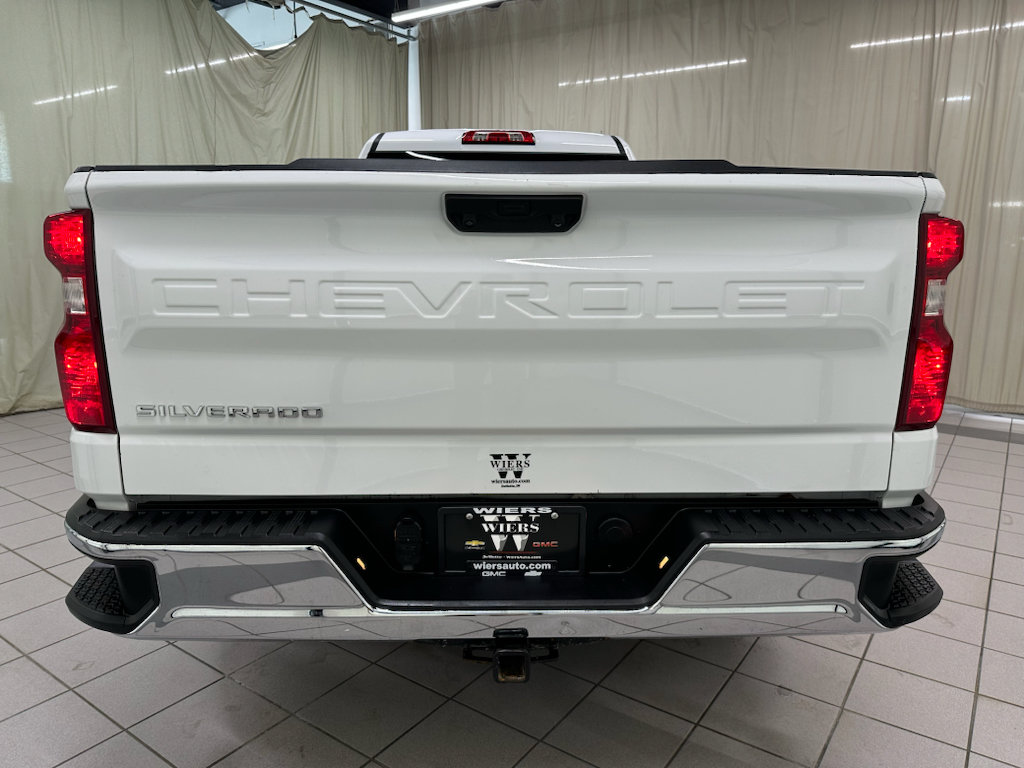 Used 2025 Chevrolet Silverado 1500 W/T RWD image 6