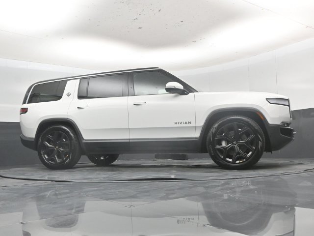 Used 2023 Rivian R1S Adventure Dual AWD/4WD image 53