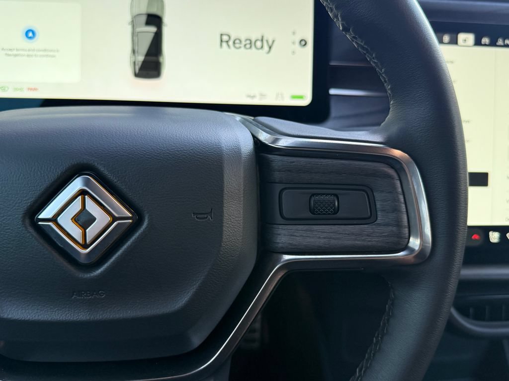 Used 2022 Rivian R1S Launch Edition Quad AWD/4WD image 28