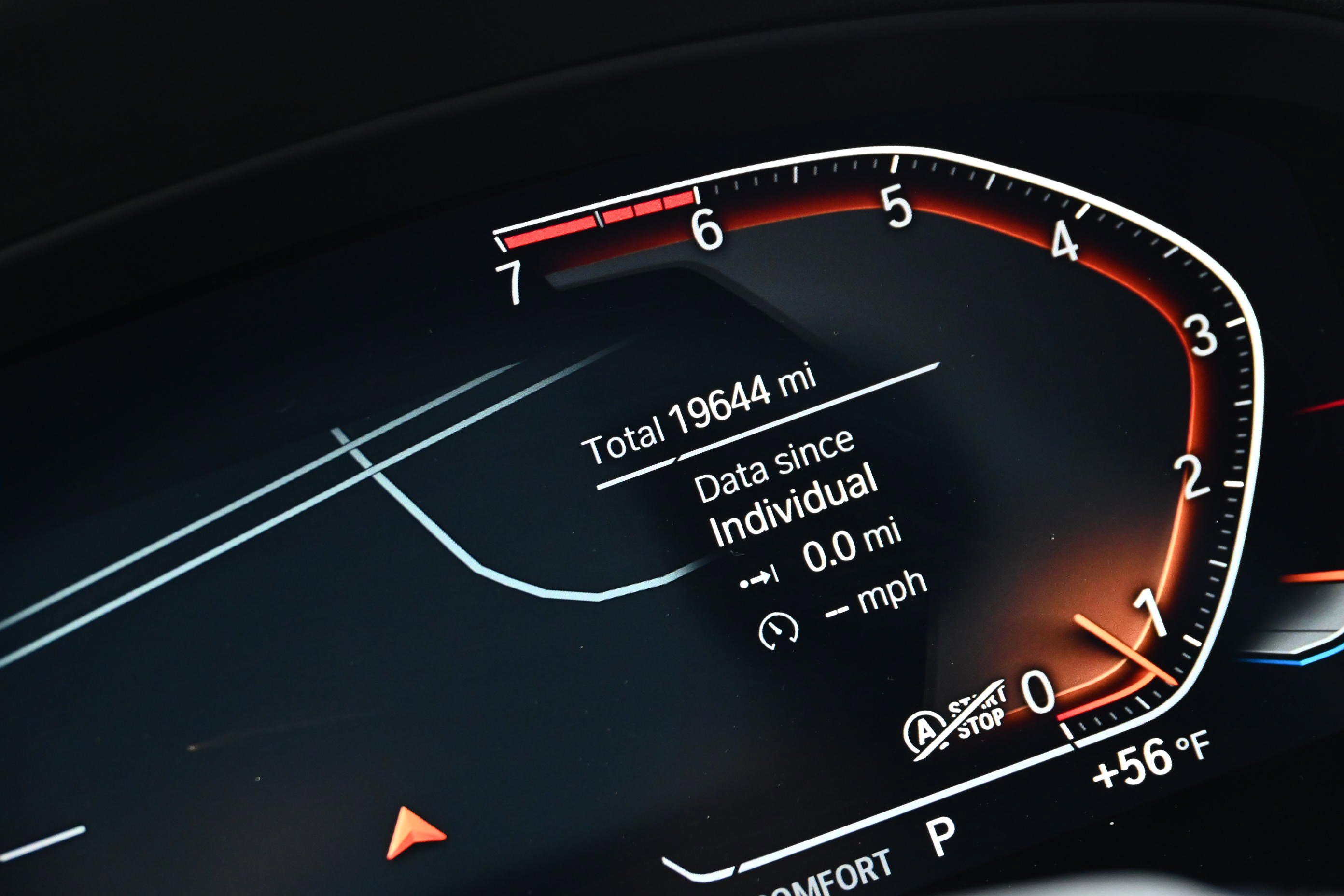 Certified 2025 BMW X4 xDrive30i image 31