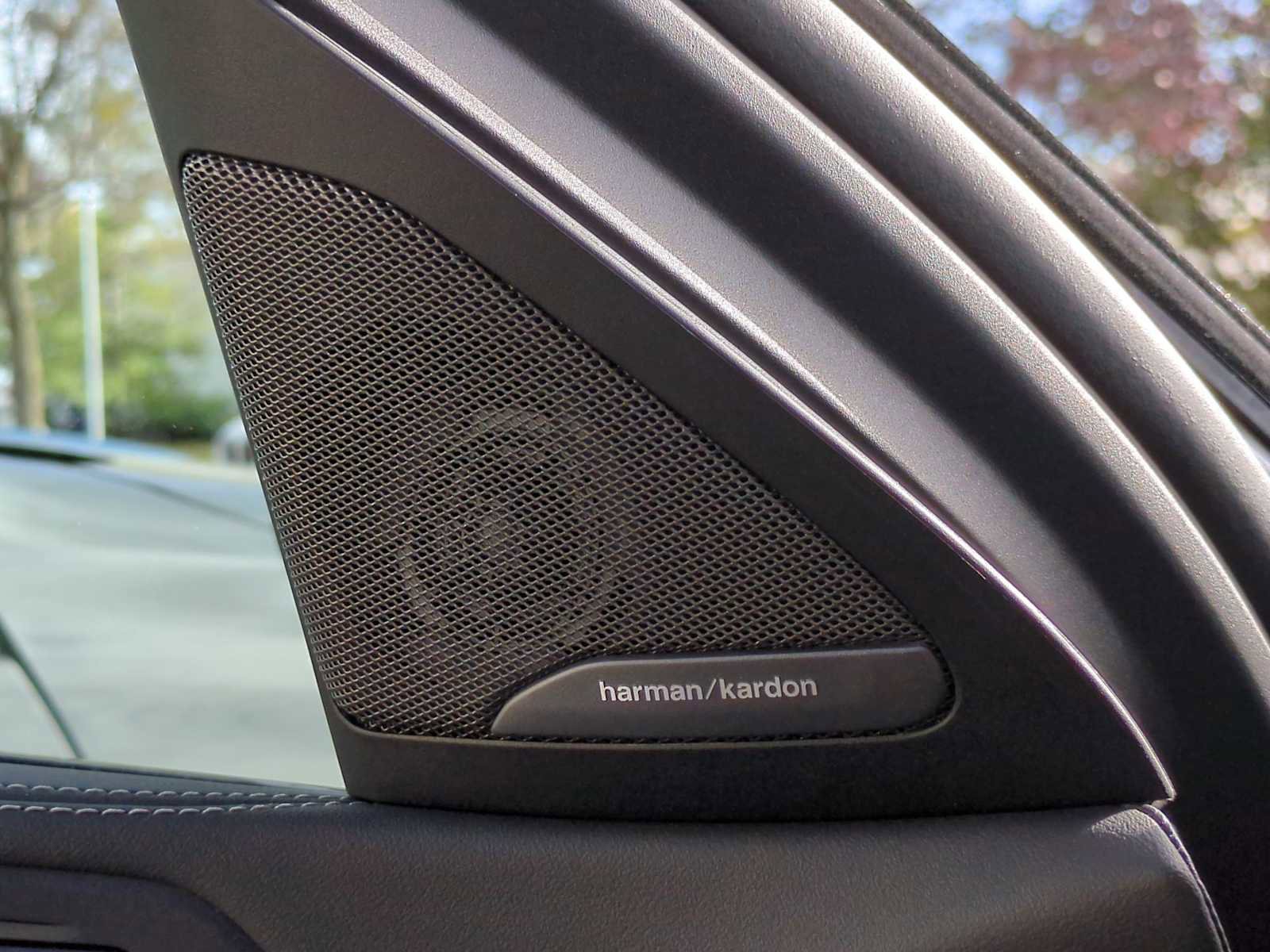 New 2026 BMW X6 M60i image 32