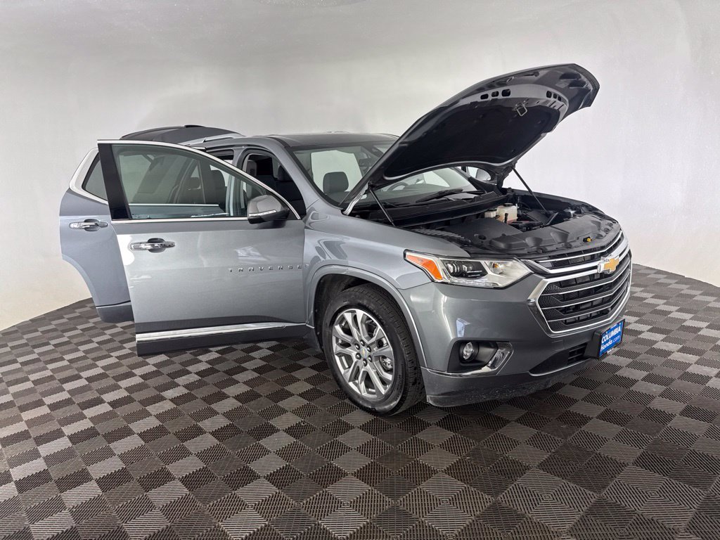 Used 2021 Chevrolet Traverse Premier AWD/4WD image 13