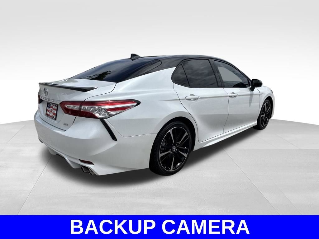 Used 2020 Toyota Camry XSE image 4