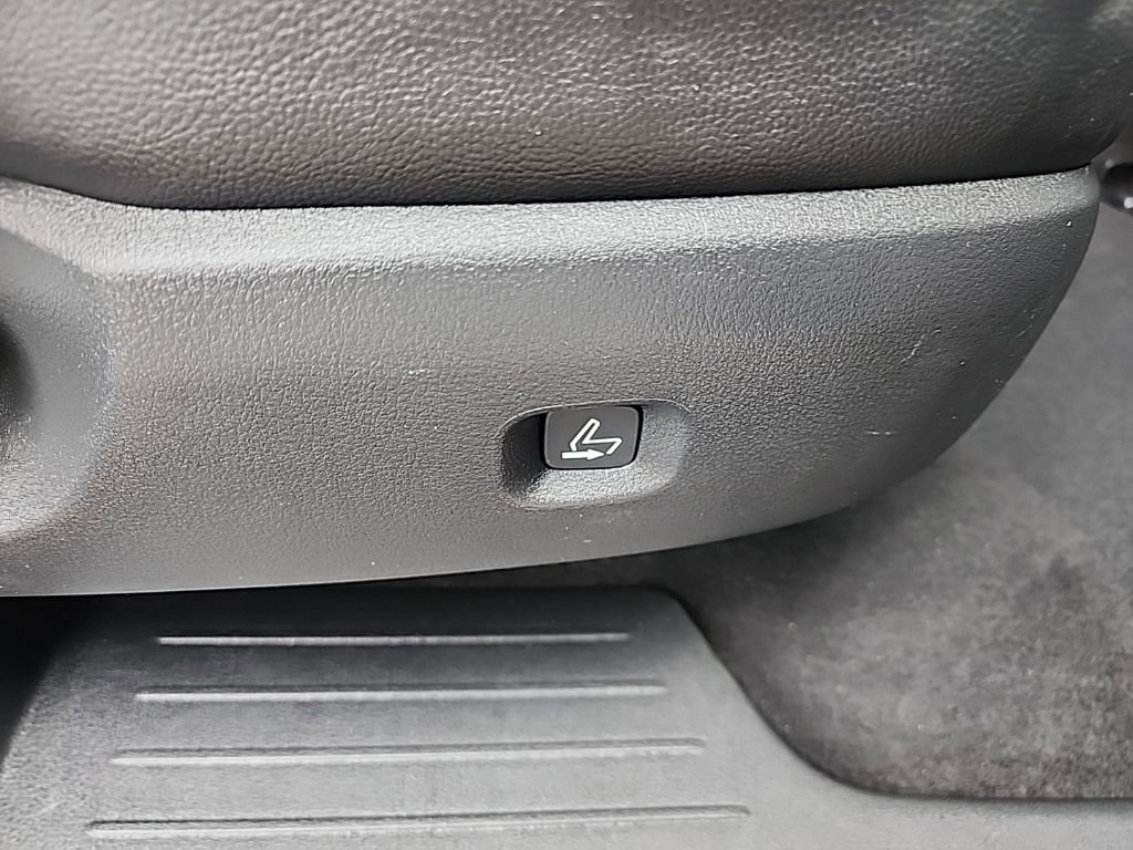 Used 2024 MAZDA CX-90 3.3 Turbo w/ Select Package image 31