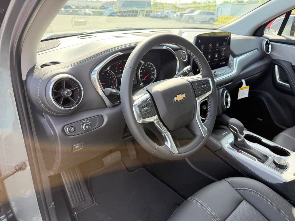 New 2026 Chevrolet Blazer LT w/ Sound & Technology Package AWD/4WD image 26