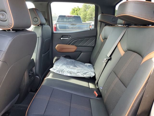 New 2026 GMC Canyon AT4 AWD/4WD image 11