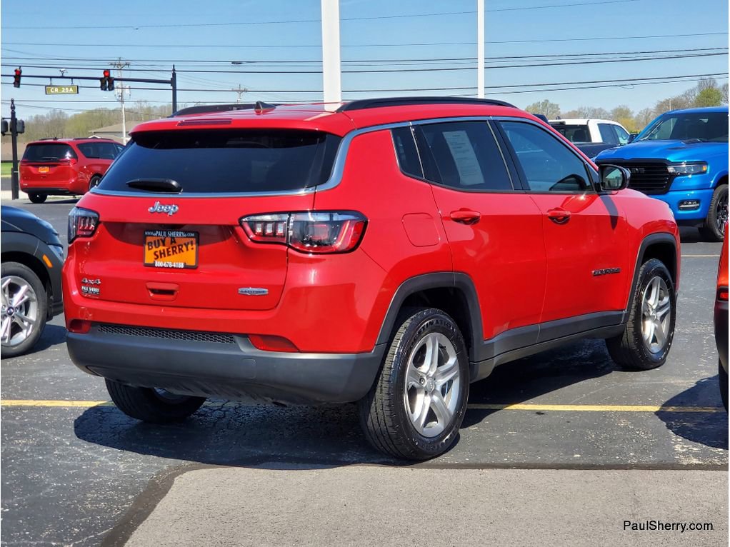 Used 2023 Jeep Compass Latitude image 5