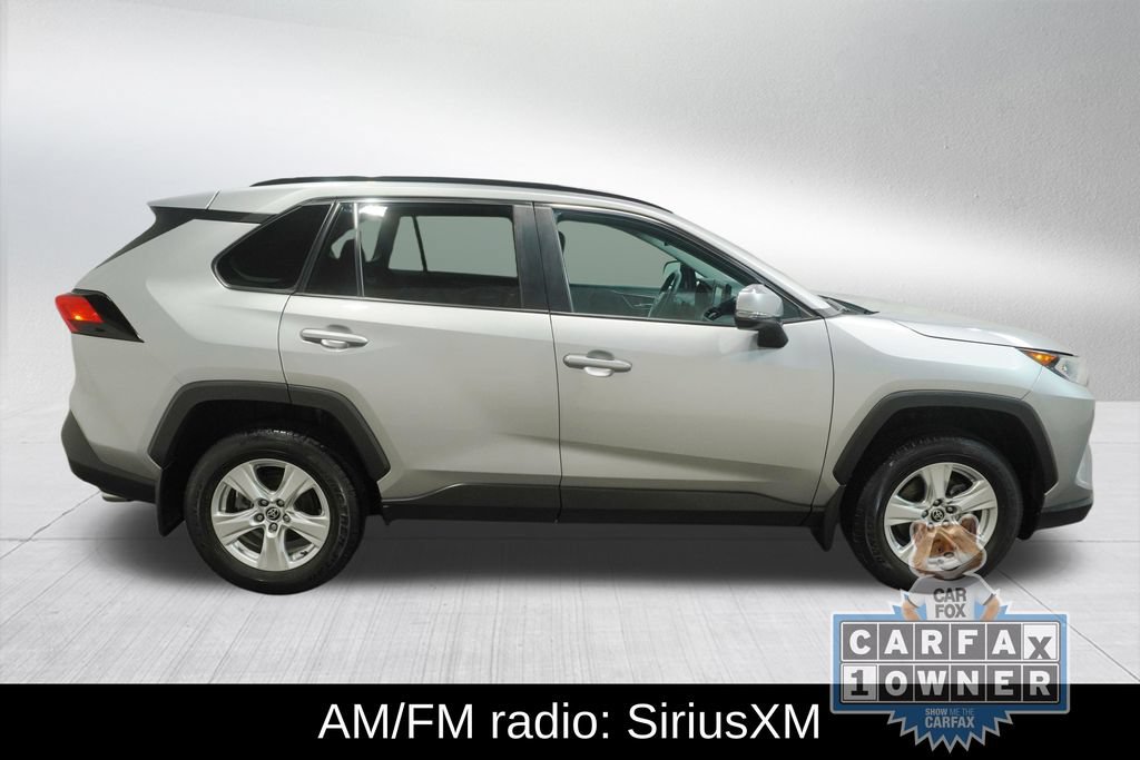 Used 2021 Toyota RAV4 XLE w/ Convenience Package AWD/4WD image 5