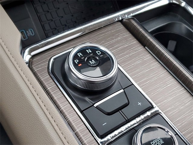 Used 2023 Ford Expedition Max Limited image 21