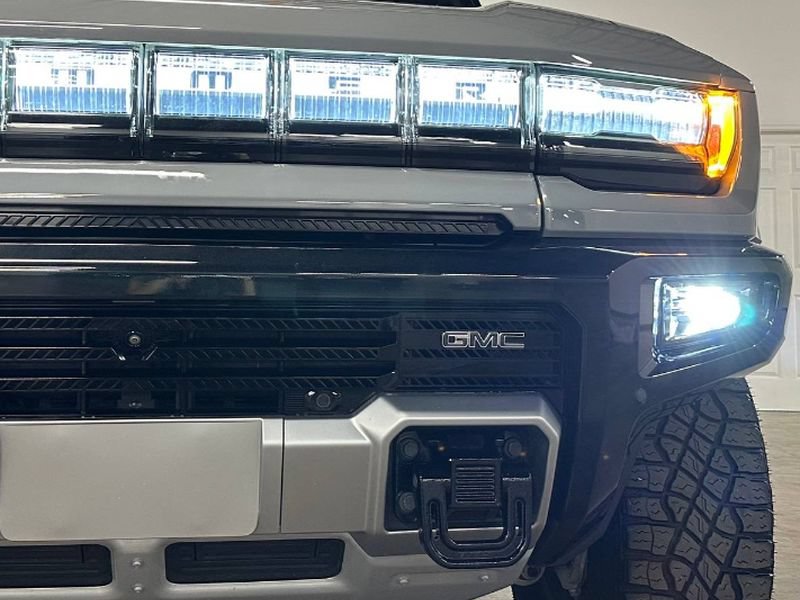 Used 2024 GMC Hummer EV 2X w/ Extreme Off-Road Package AWD/4WD image 5