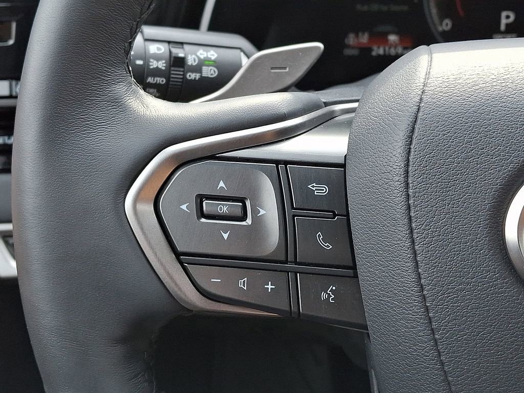 Used 2024 Lexus RX 350 Premium w/ Accessory Package AWD/4WD image 23