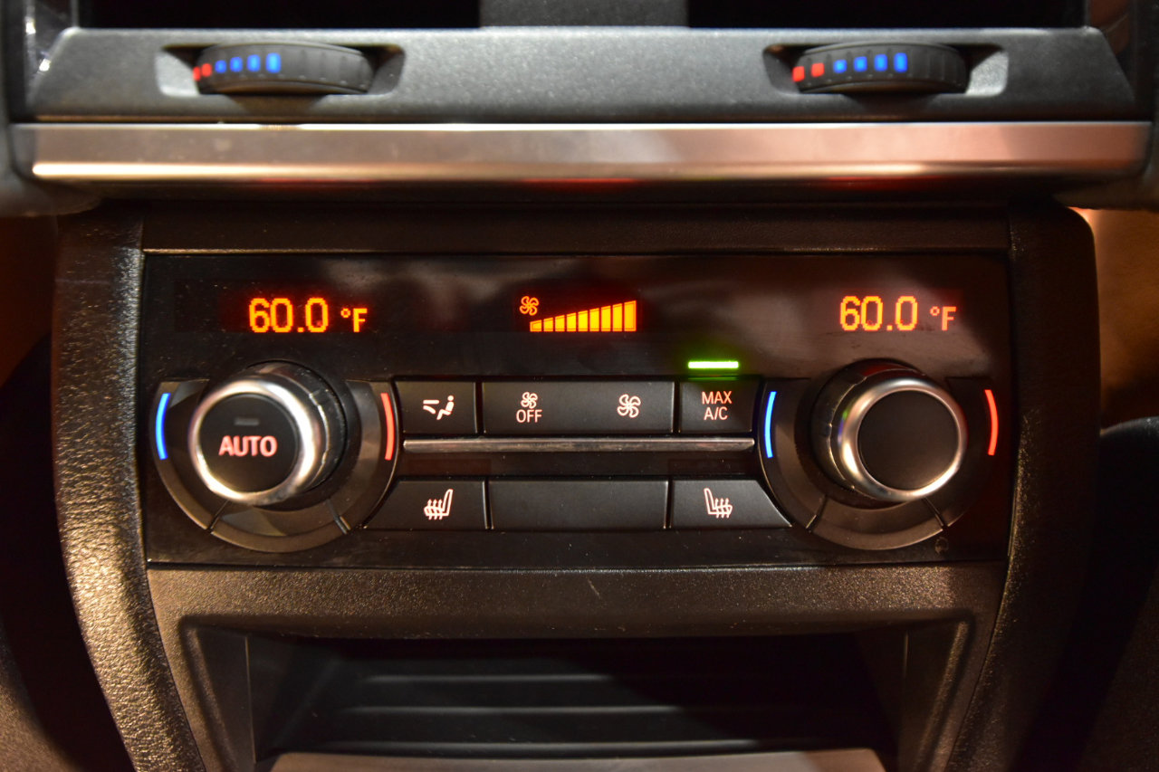 Used 2016 BMW X5 M image 59