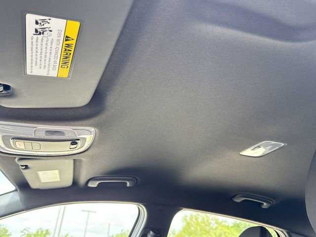 New 2025 Hyundai Elantra SEL image 13