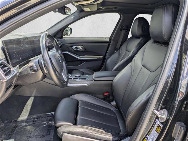 Used 2023 BMW 330i Sedan w/ Driving Assistance Package RWD image 17