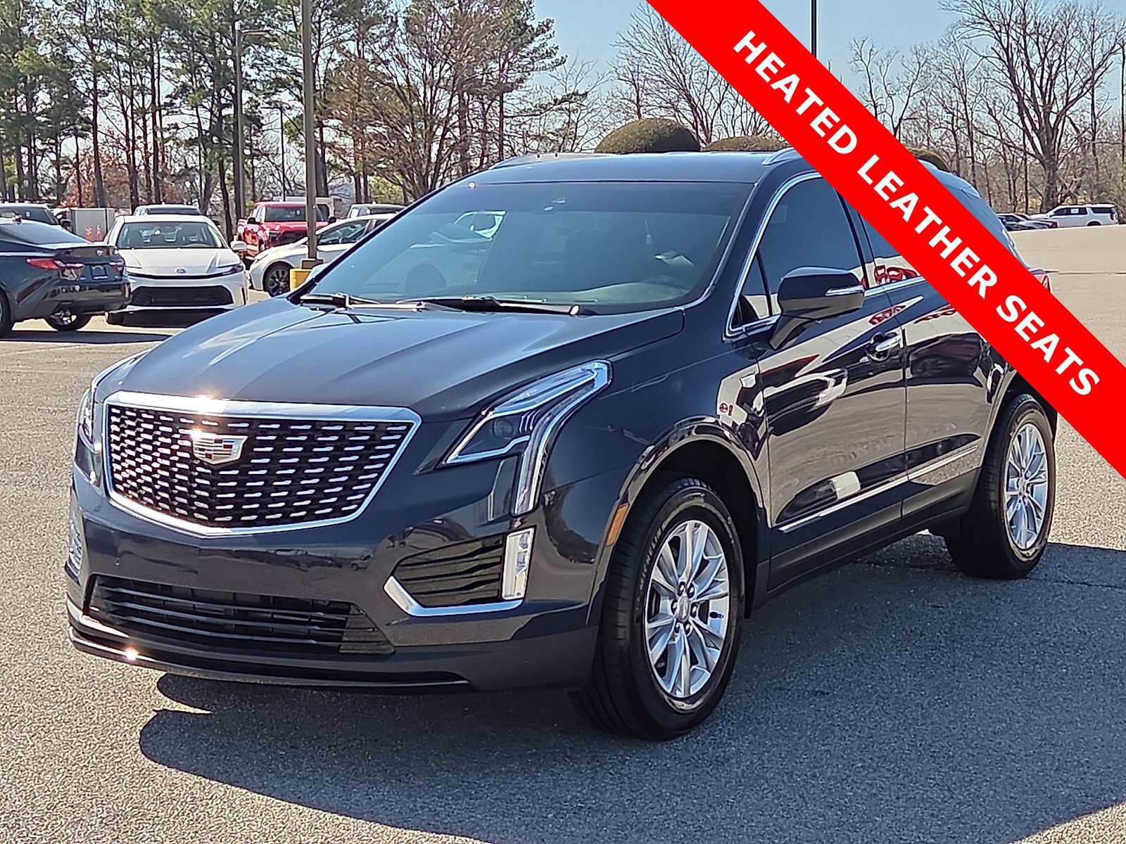 Used 2024 Cadillac XT5 Luxury image 2