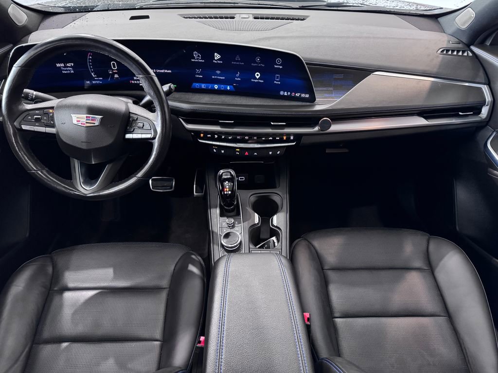 Used 2024 Cadillac XT4 Sport image 12