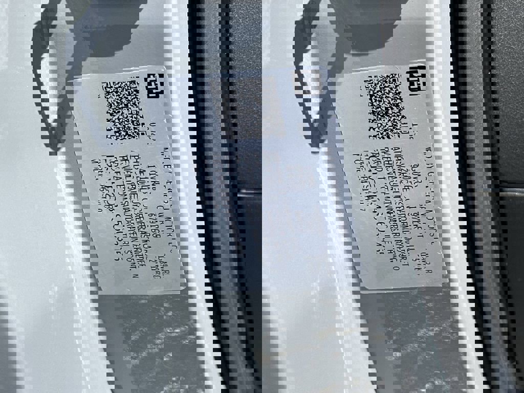 Used 2025 Chevrolet Corvette Z06 w/ Stealth Interior Trim Package image 32