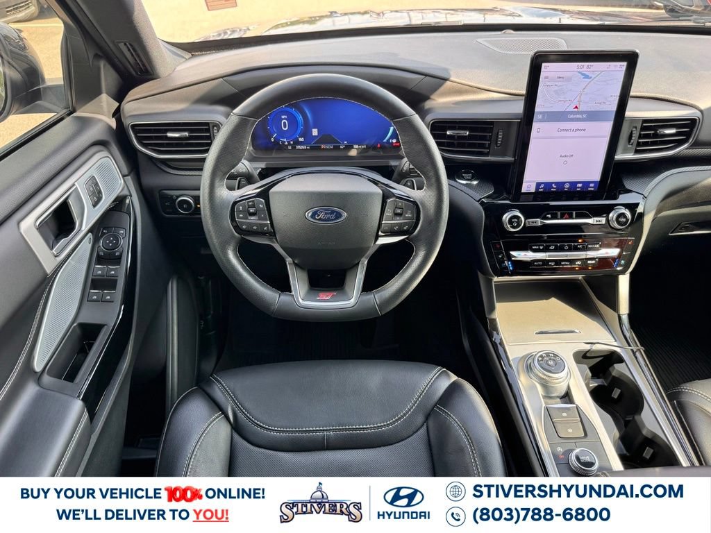 Used 2024 Ford Explorer ST w/ Equipment Group 401A AWD/4WD image 2