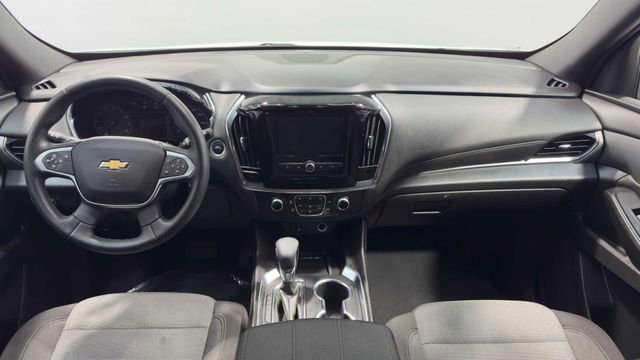 Used 2023 Chevrolet Traverse LT FWD image 17