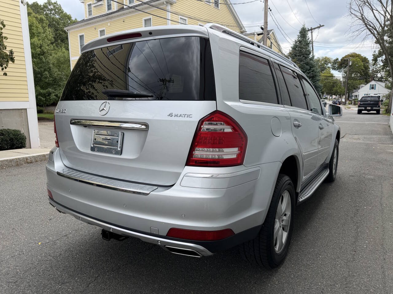 Used 2012 Mercedes-Benz GL 450 4MATIC image 6