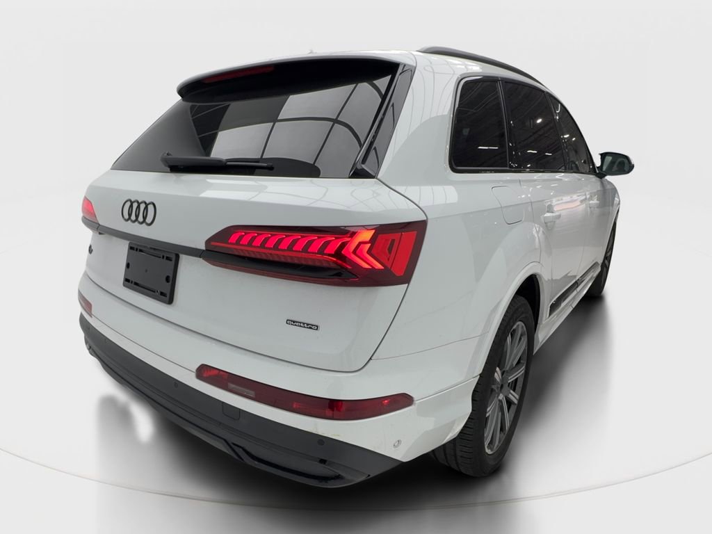 Used 2023 Audi Q7 2.0T Premium Plus w/ Premium Plus Package AWD/4WD image 7