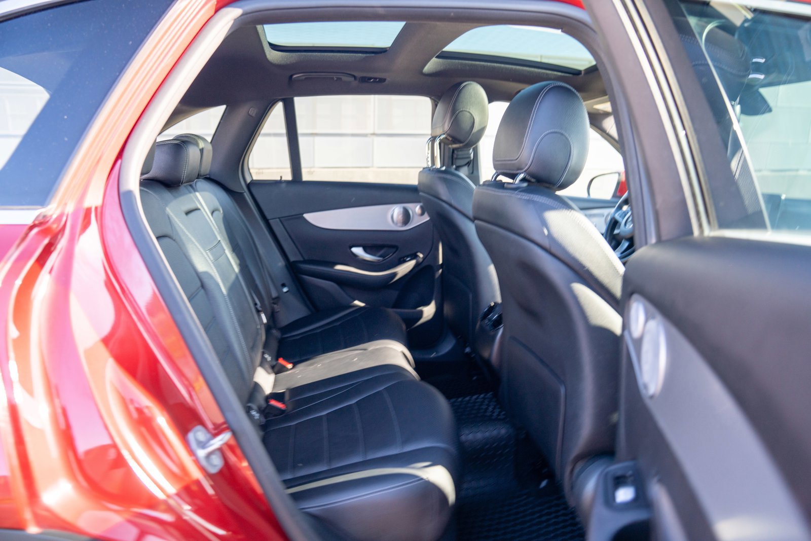 Used 2017 Mercedes-Benz GLC 300 image 24