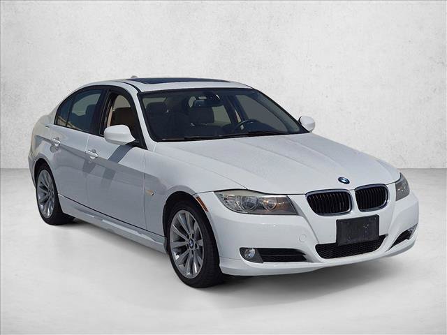 Used 2011 BMW 328i Sedan RWD image 3