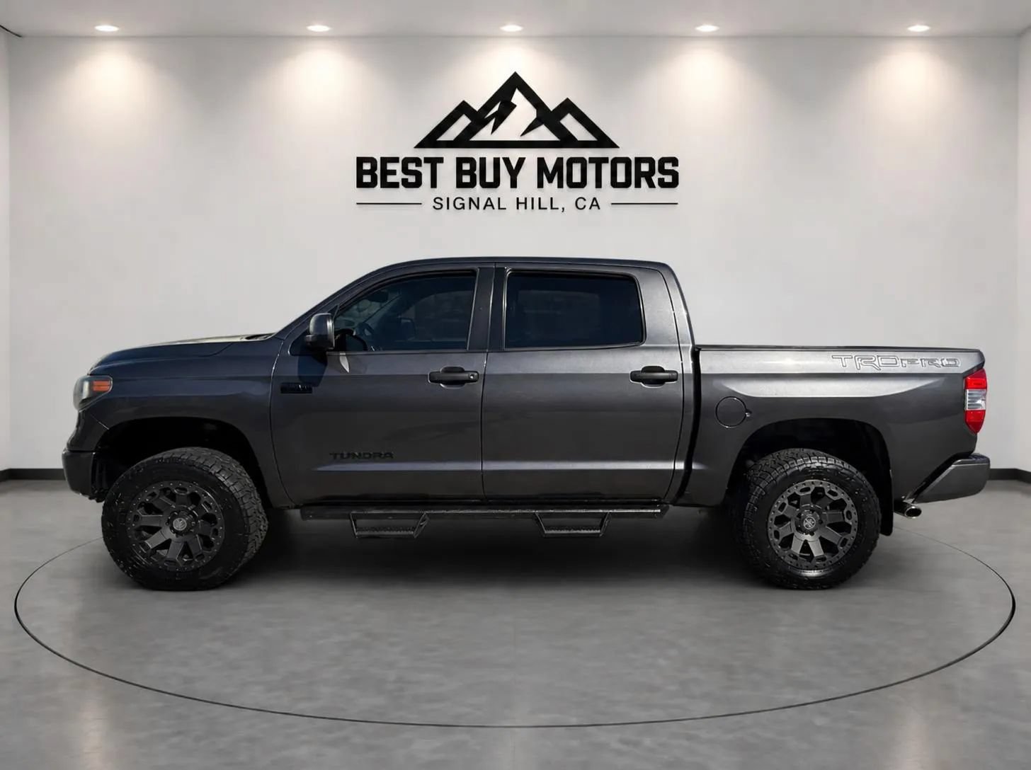 Used 2016 Toyota Tundra TRD Pro AWD/4WD image 9