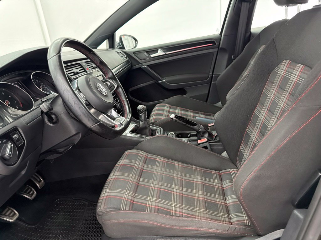 Used 2017 Volkswagen GTI Sport FWD image 16
