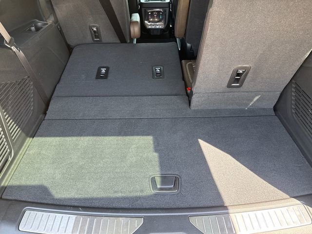 Used 2026 GMC Yukon Denali Ultimate image 8
