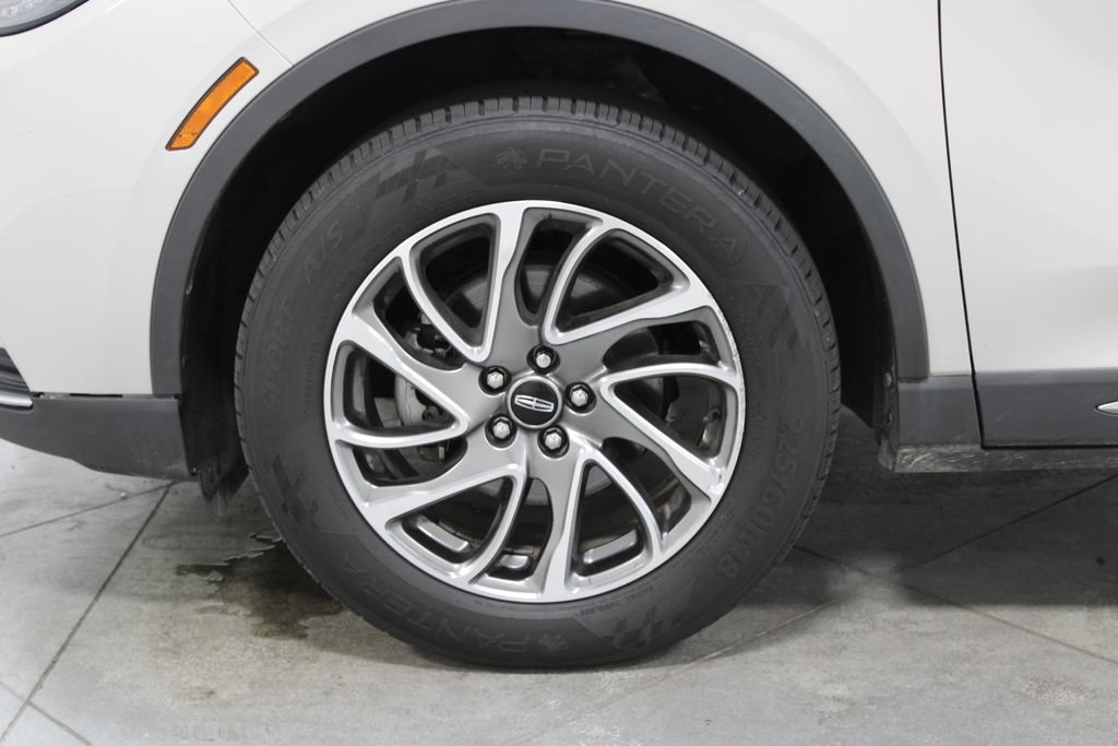Used 2022 Lincoln Corsair FWD image 19