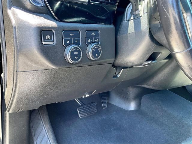 Used 2022 Chevrolet Silverado 1500 LT AWD/4WD image 30