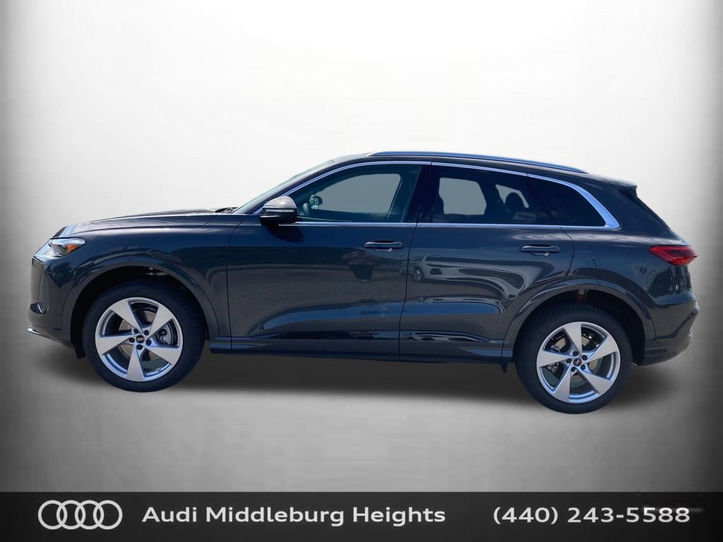 Certified 2025 Audi Q5 Premium Plus w/ Premium Plus image 10