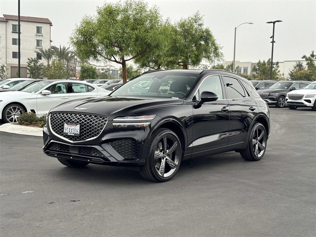 Used 2025 Genesis GV70 3.5T Sport w/ Sport Prestige Package image 32