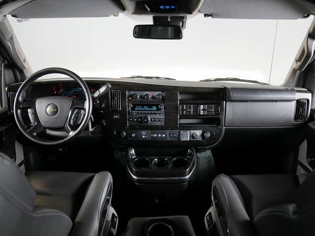 Used 2022 Chevrolet Express 2500 Extended w/ Enhanced Convenience Package RWD image 9