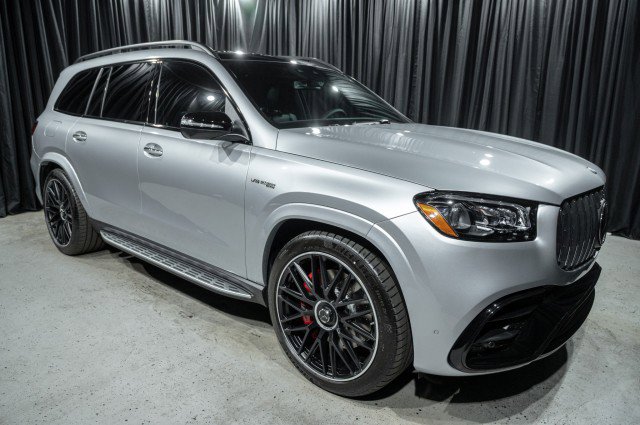 New 2025 Mercedes-Benz GLS 63 AMG 4MATIC image 3