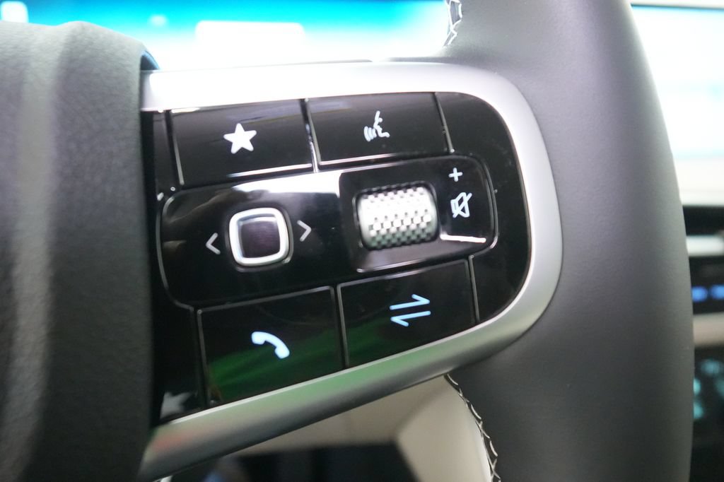 New 2026 Genesis GV70 2.5T AWD/4WD image 35
