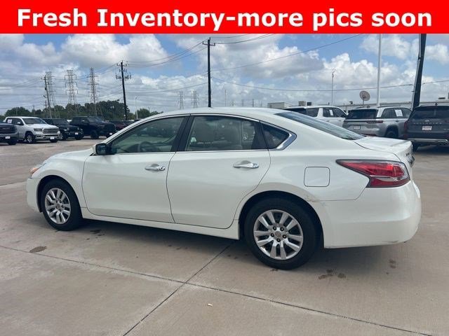 Used 2014 Nissan Altima 2.5 S FWD image 7