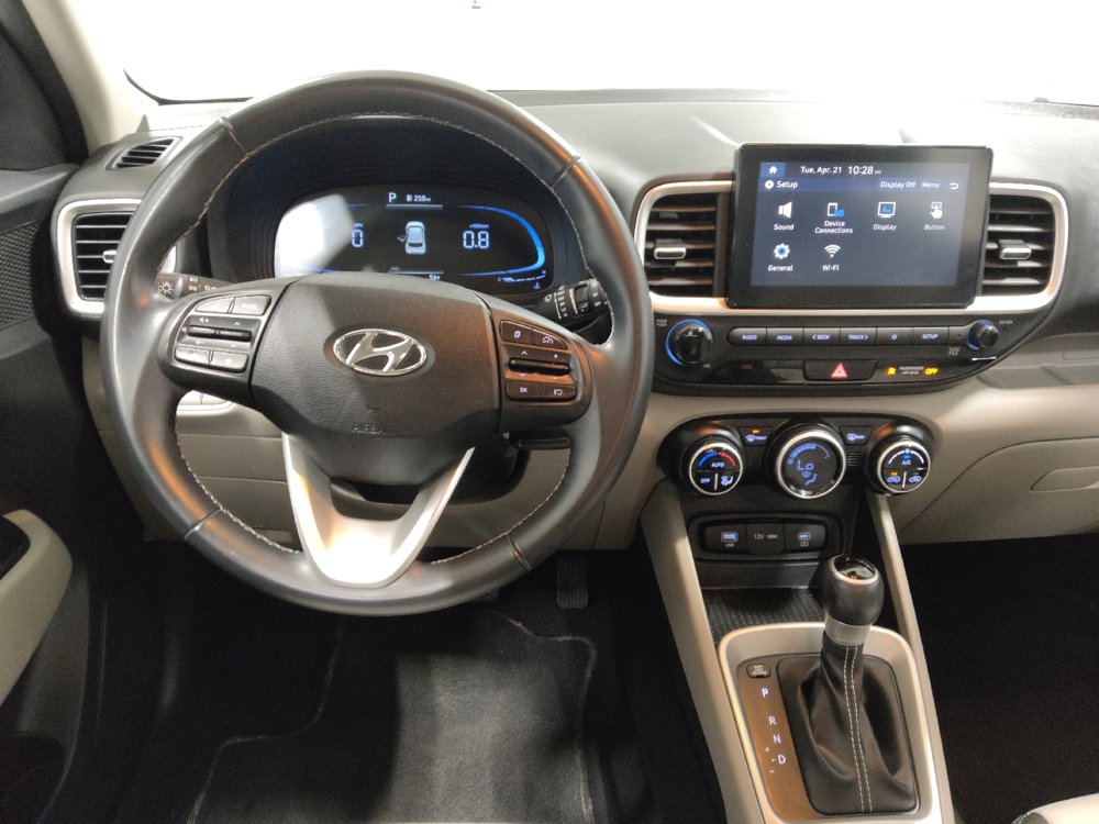 Used 2023 Hyundai Venue SEL FWD image 22