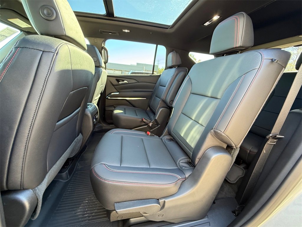 New 2026 Chevrolet Traverse Z71 w/ Driver Confidence Package image 20
